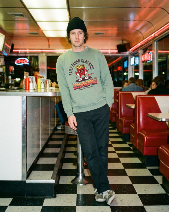 Good Fries Only Sweatshirt – Taily Diner (Light Green)