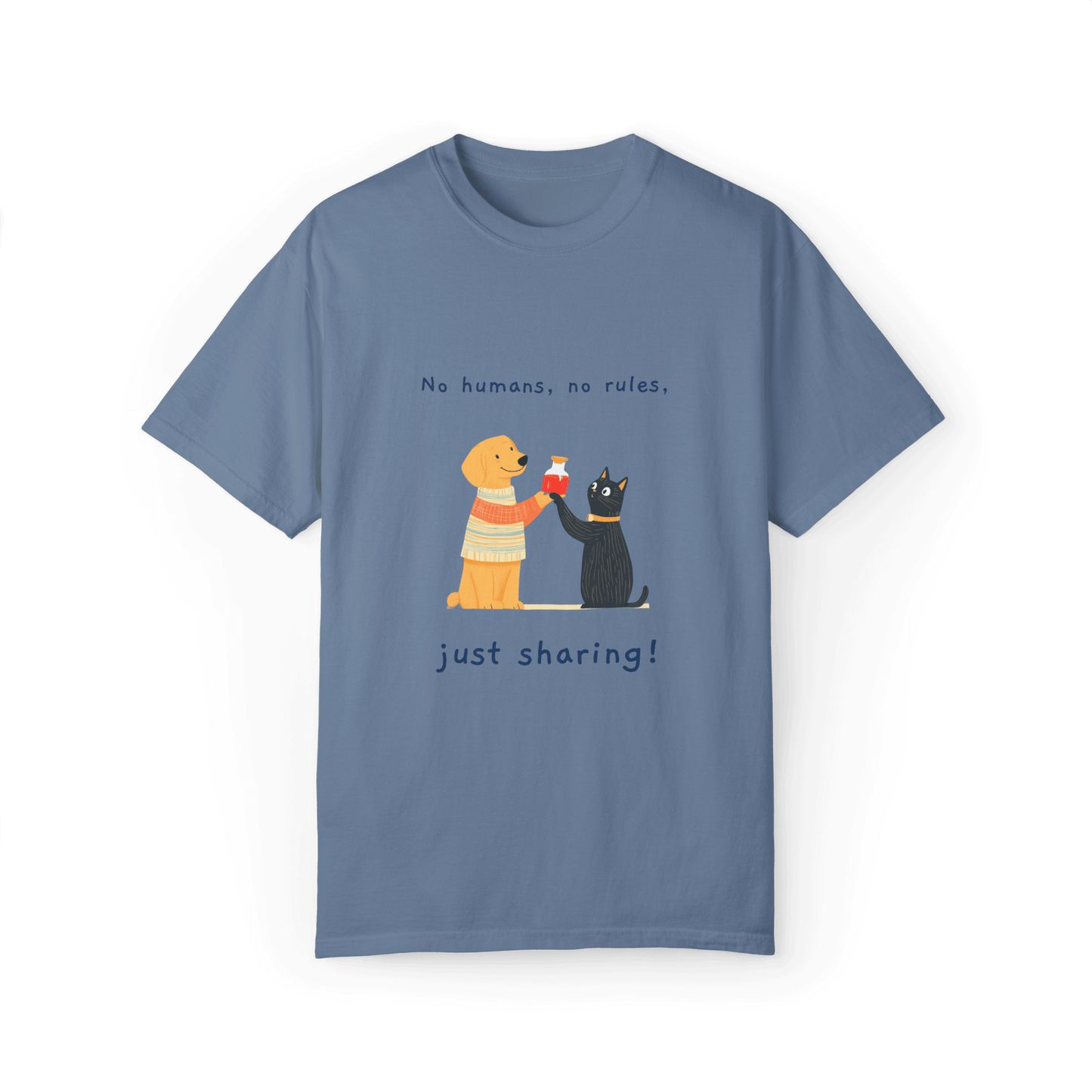 Golden Retriever & Cat Buddy T-shirt - Sharing Moments