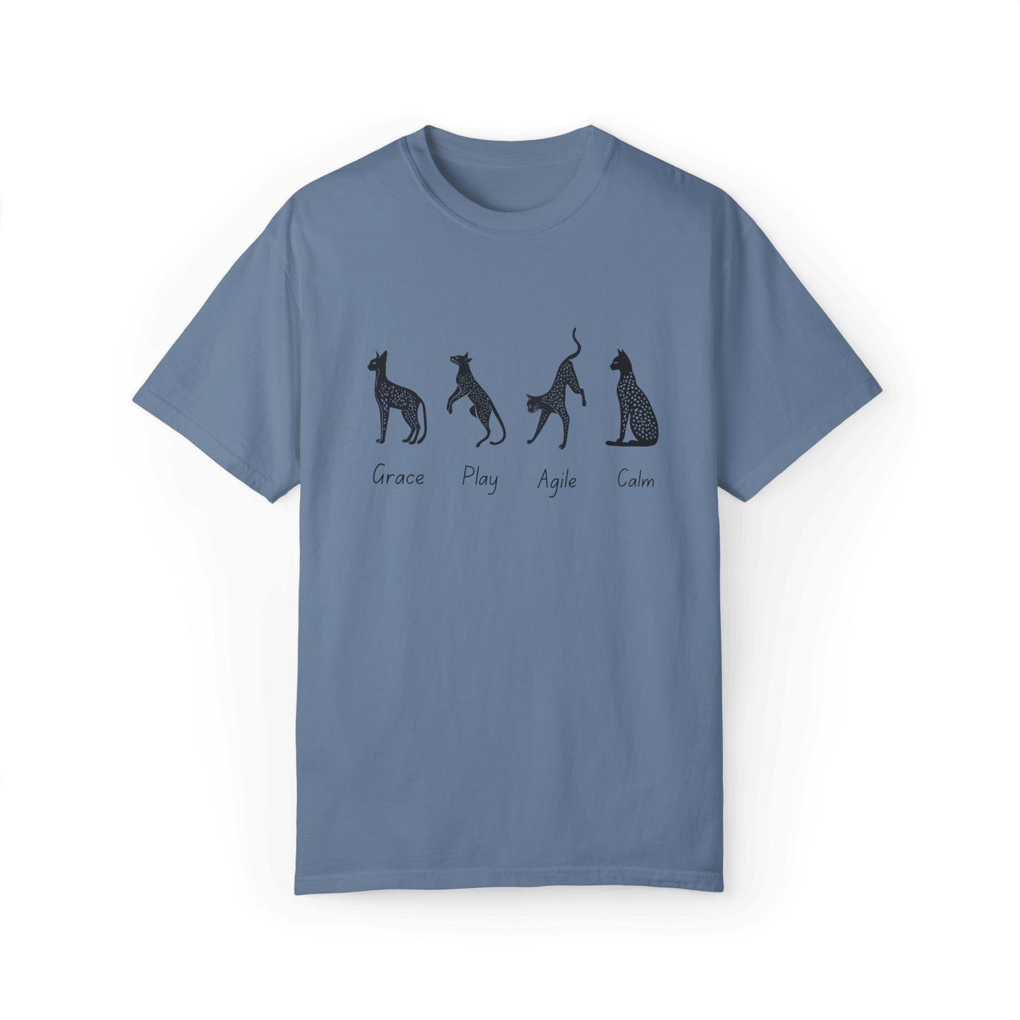 Graceful Savannah Cat T-shirt - Elegant & Playful Design