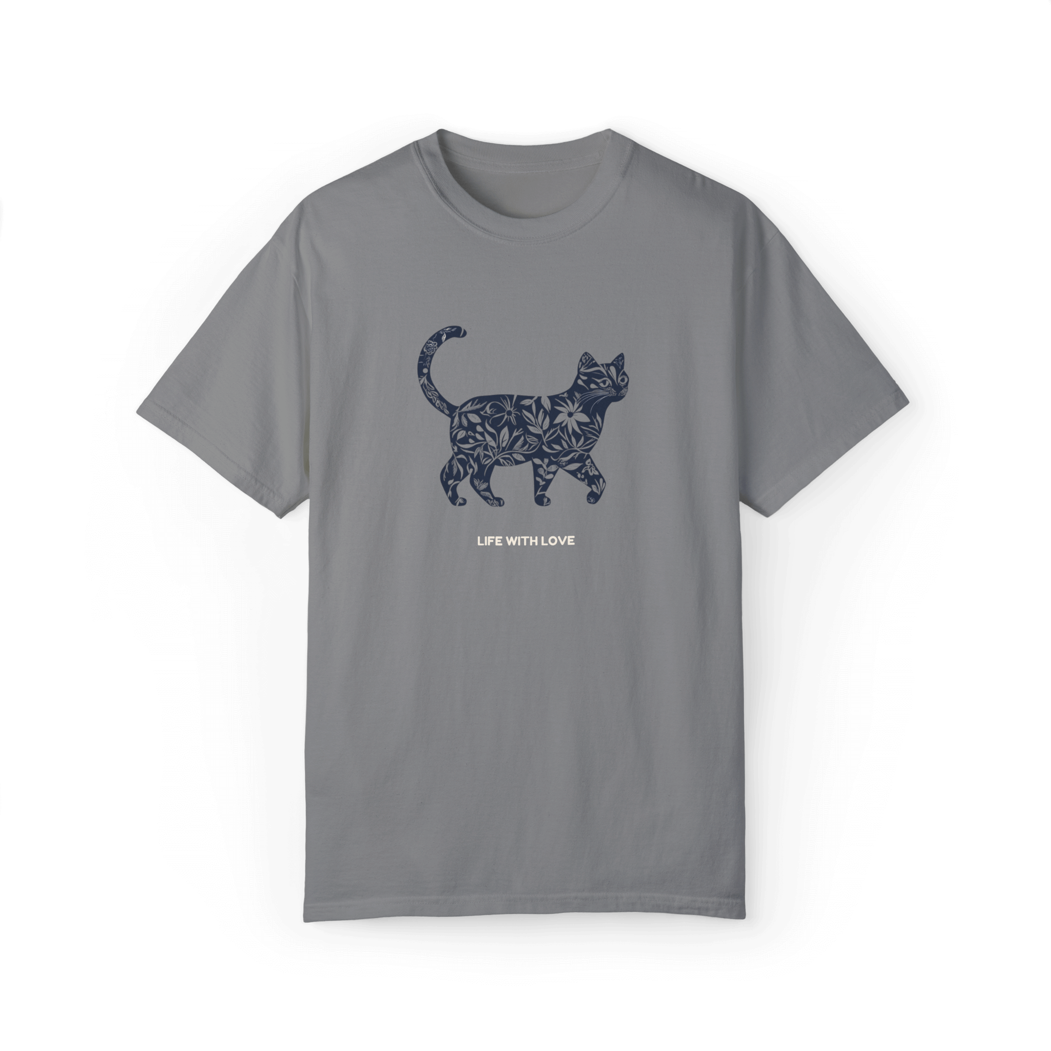 Life with Love Scottish Fold T-shirt - Artistic Cat Design