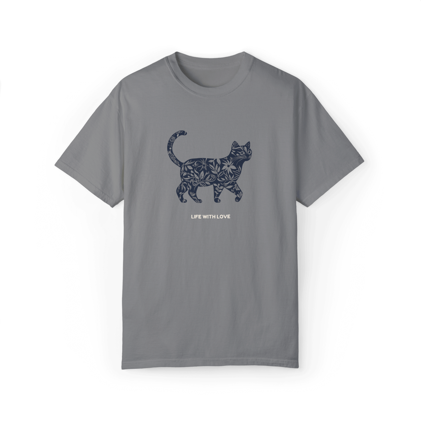 Life with Love Scottish Fold T-shirt - Artistic Cat Design