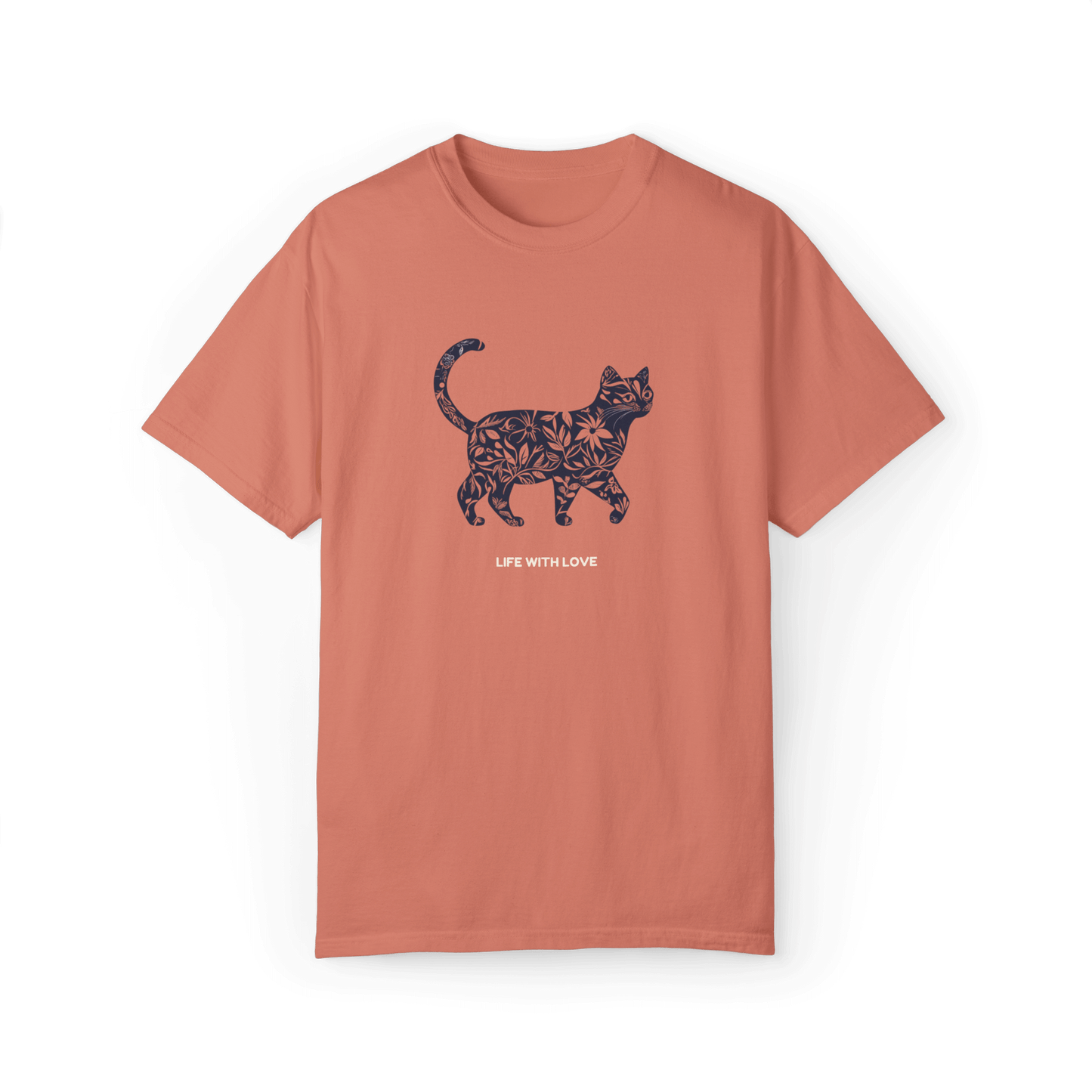 Life with Love Scottish Fold T-shirt - Artistic Cat Design