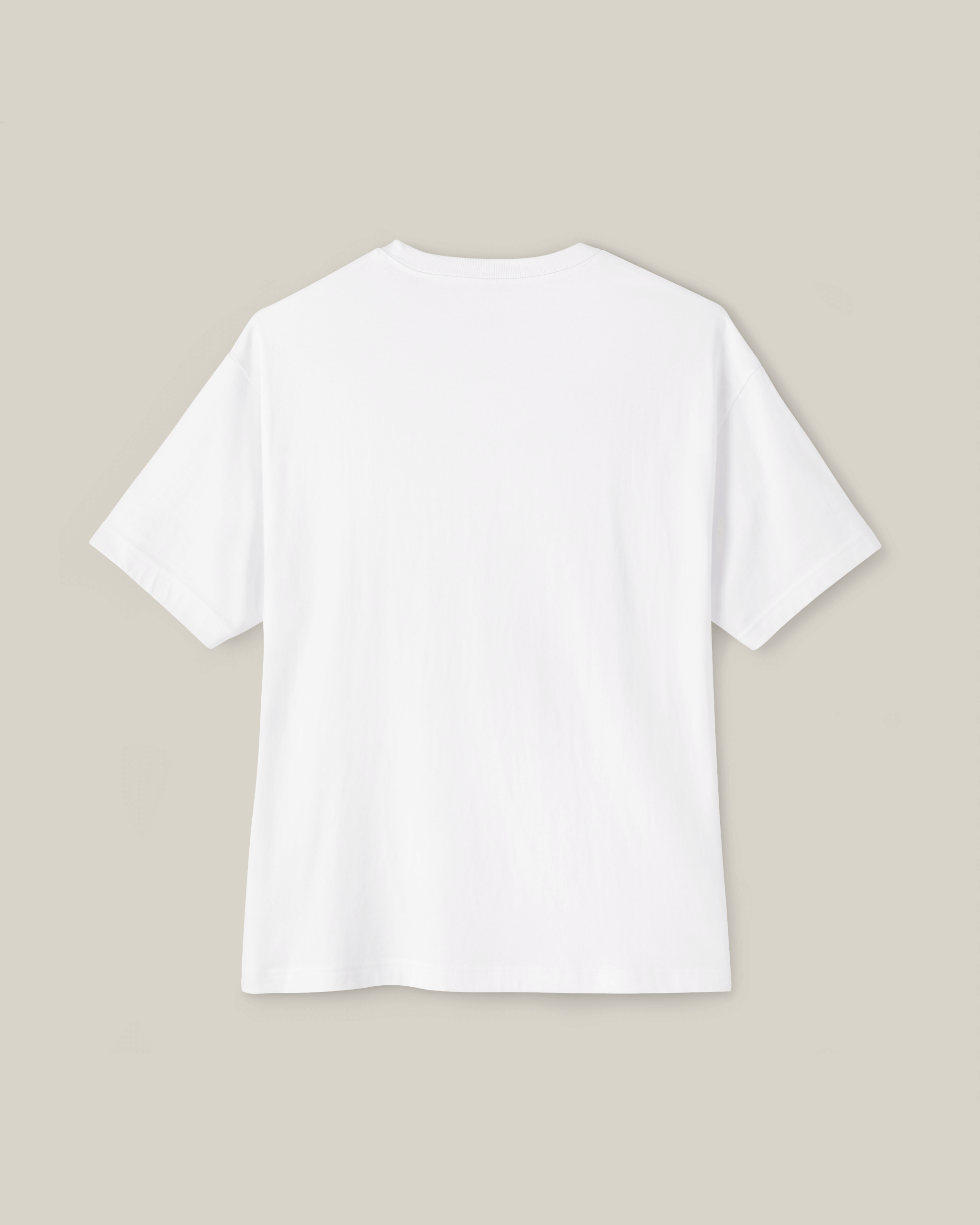 Back view of the Taily Bird Club Streetwear Boxy T-Shirt in white, showcasing its casual style and comfortable fit.